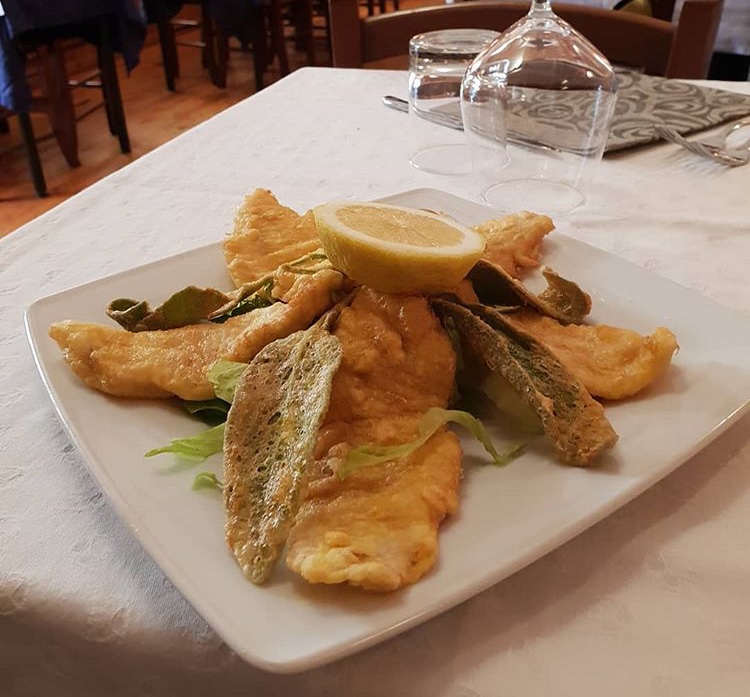 Persico fritto.